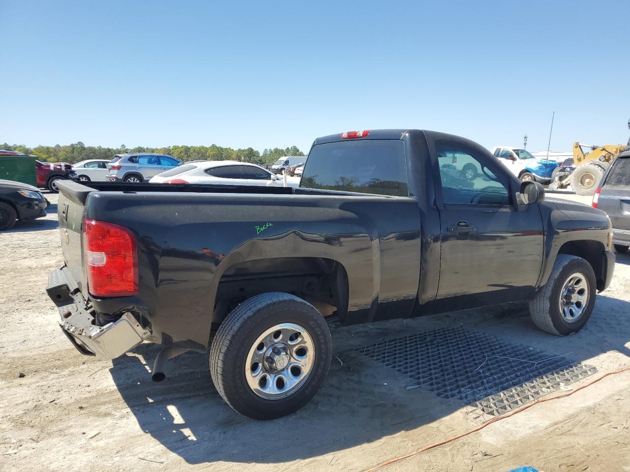 2013 CHEVROLET SILVERADO - Image 3
