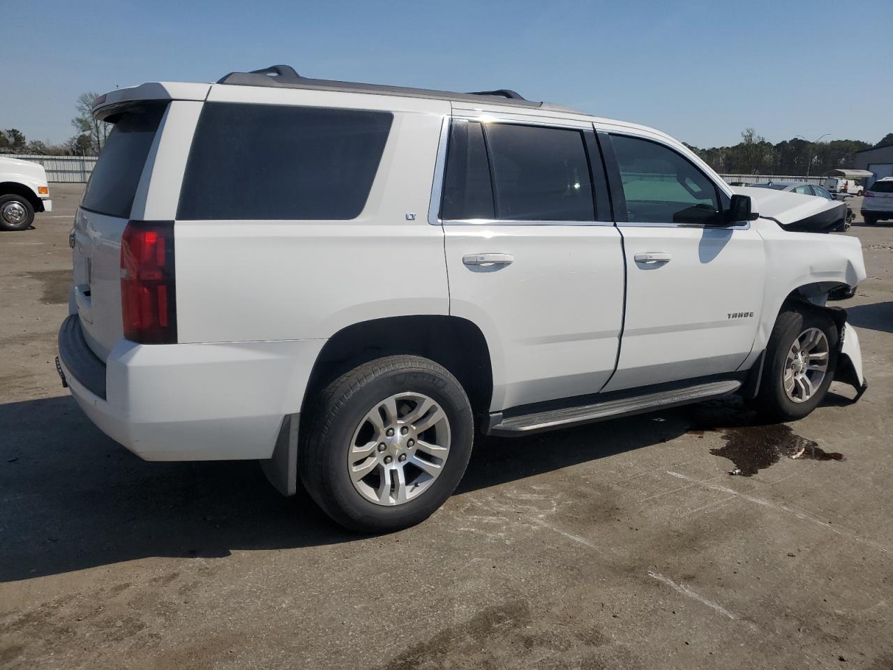 2017 CHEVROLET TAHOE K150 - Фото 3