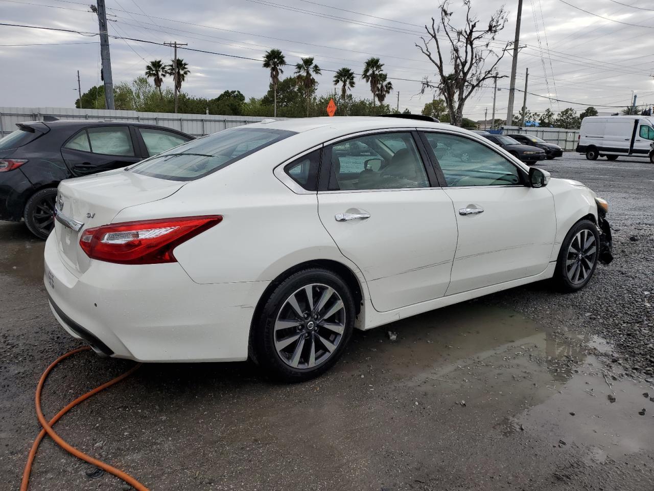 2017 NISSAN ALTIMA 2.5 - Image 3