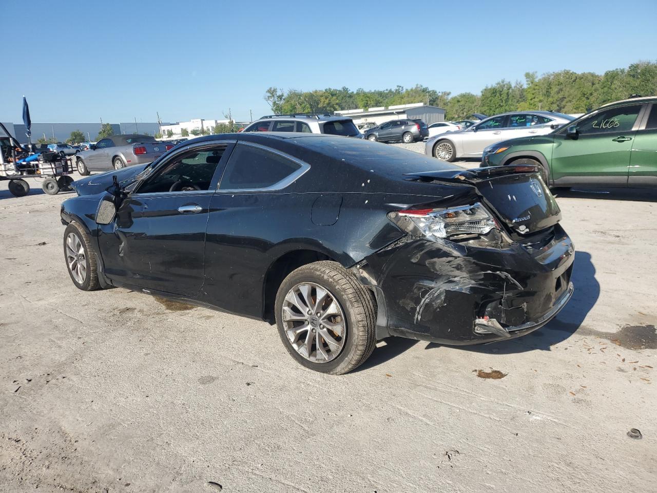 2014 HONDA ACCORD LX- - Фото 2