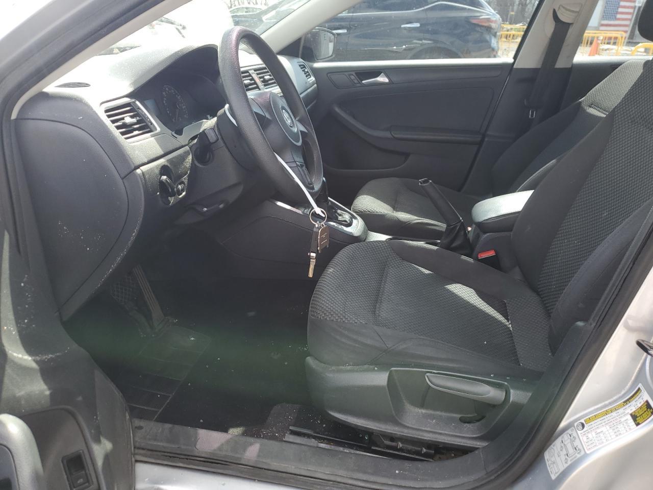 2013 VOLKSWAGEN JETTA BASE - Image 7