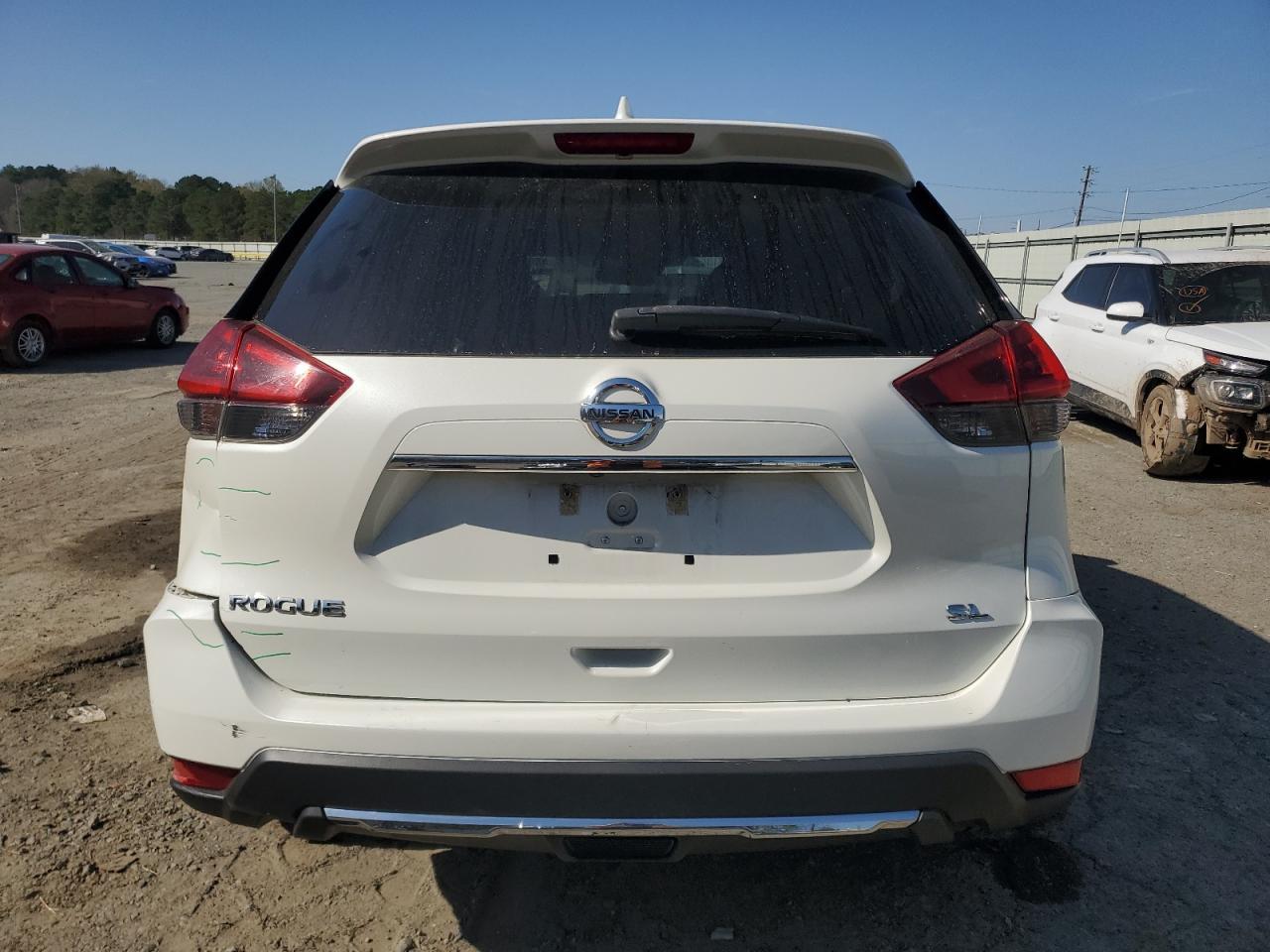 2018 NISSAN ROGUE S - Фото 6