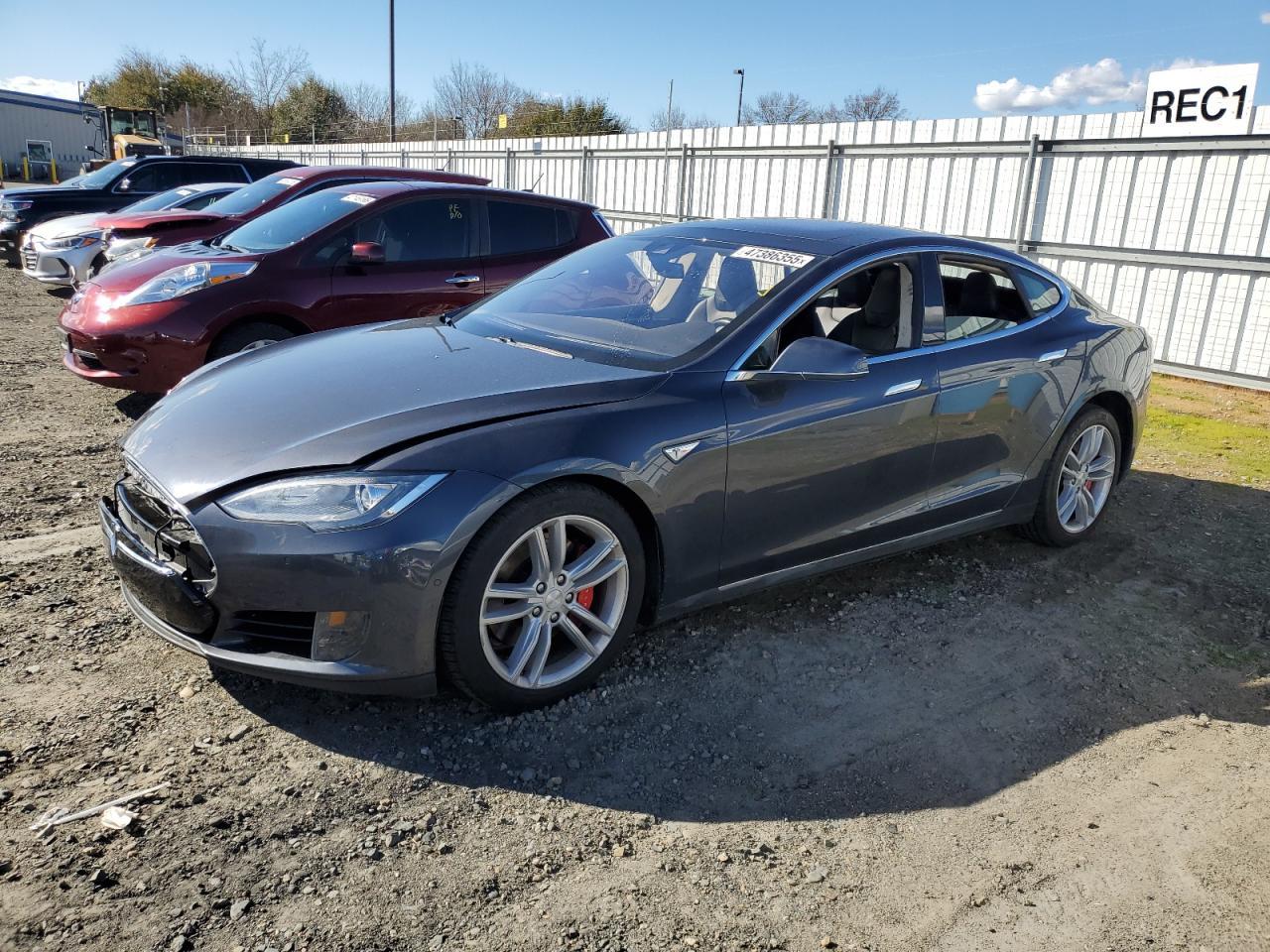 2015 TESLA MODEL S