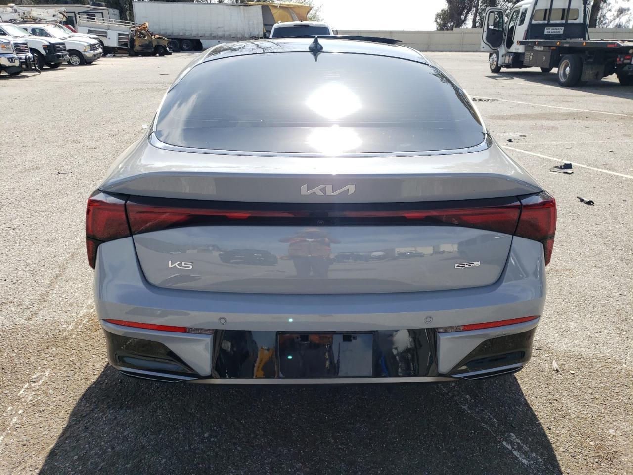 2025 KIA K5 GT LINE - Image 6