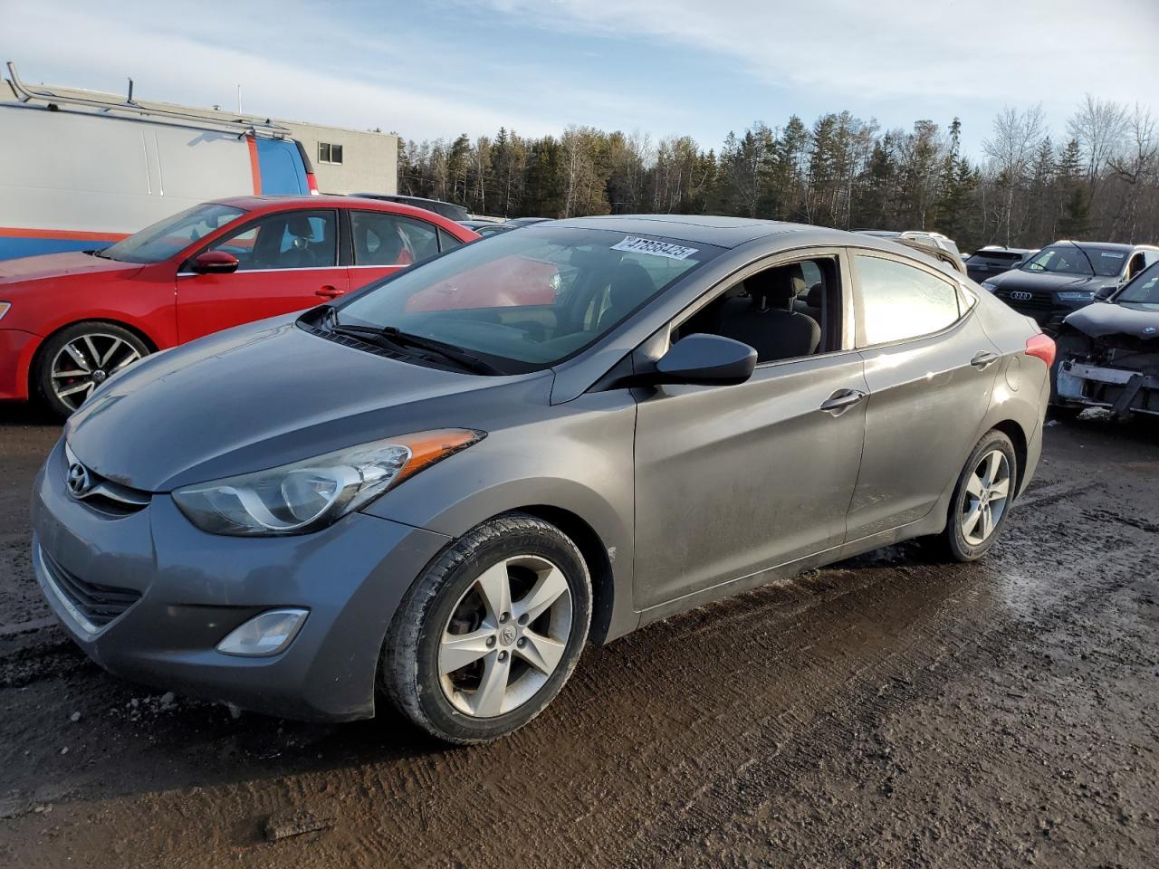 2013 HYUNDAI ELANTRA GL
