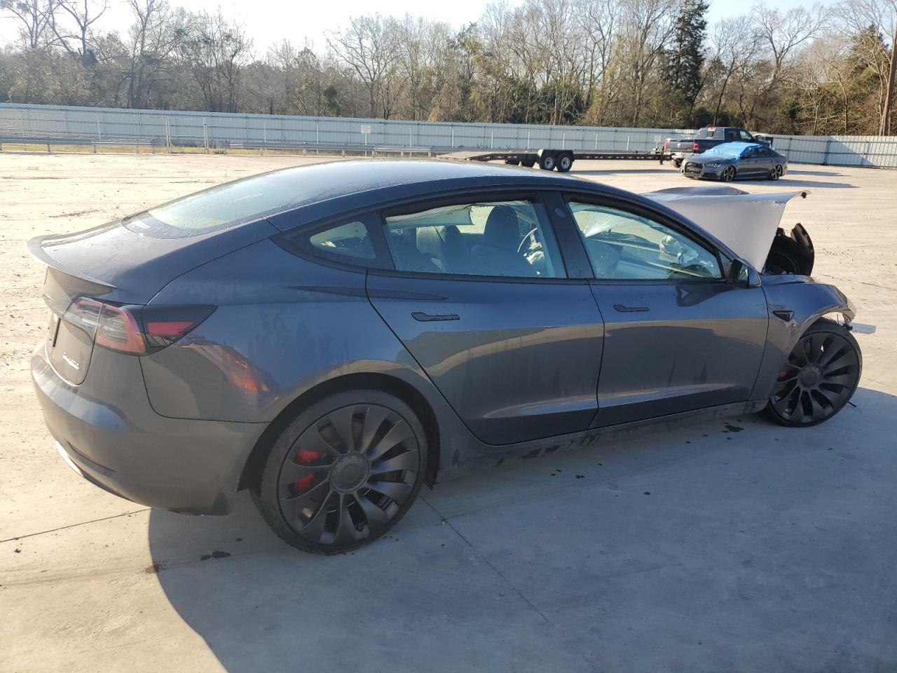 2023 TESLA MODEL 3 - Фото 3