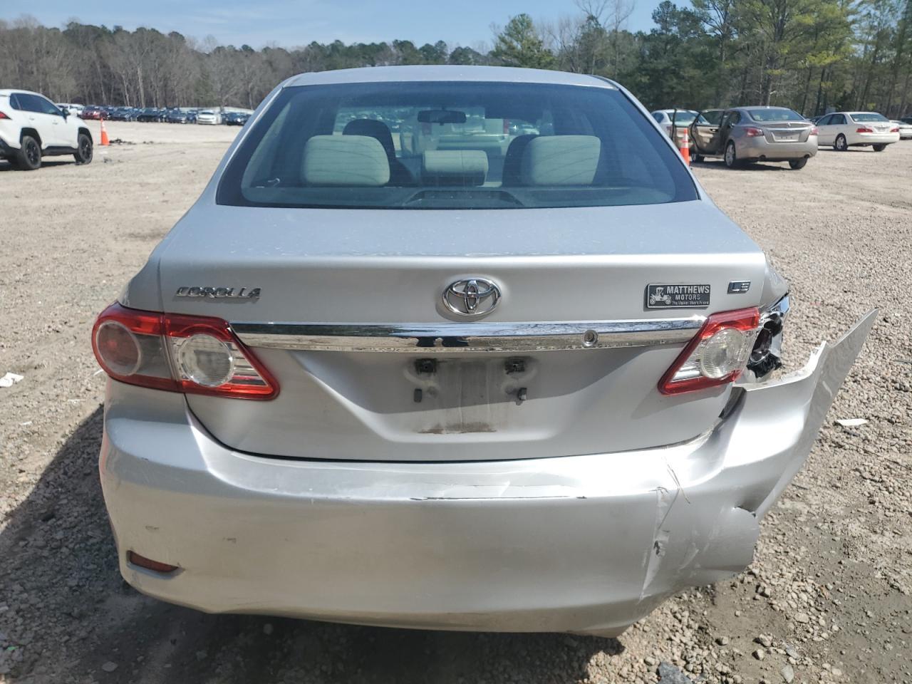 2013 TOYOTA COROLLA BA - Image 6
