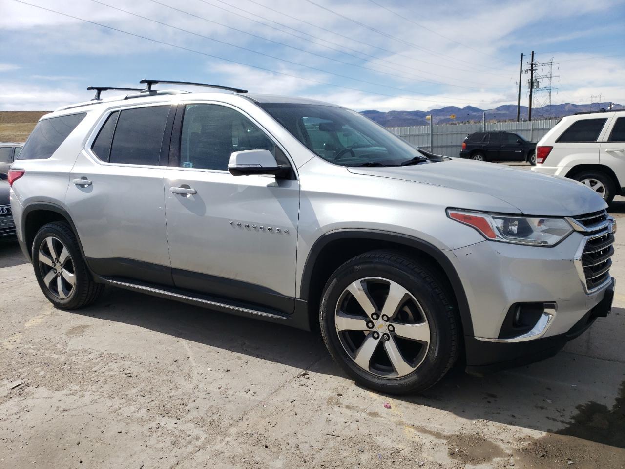 2018 CHEVROLET TRAVERSE L - Фото 4