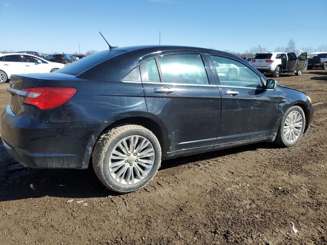 2012 CHRYSLER 200 LIMITE - Image 3