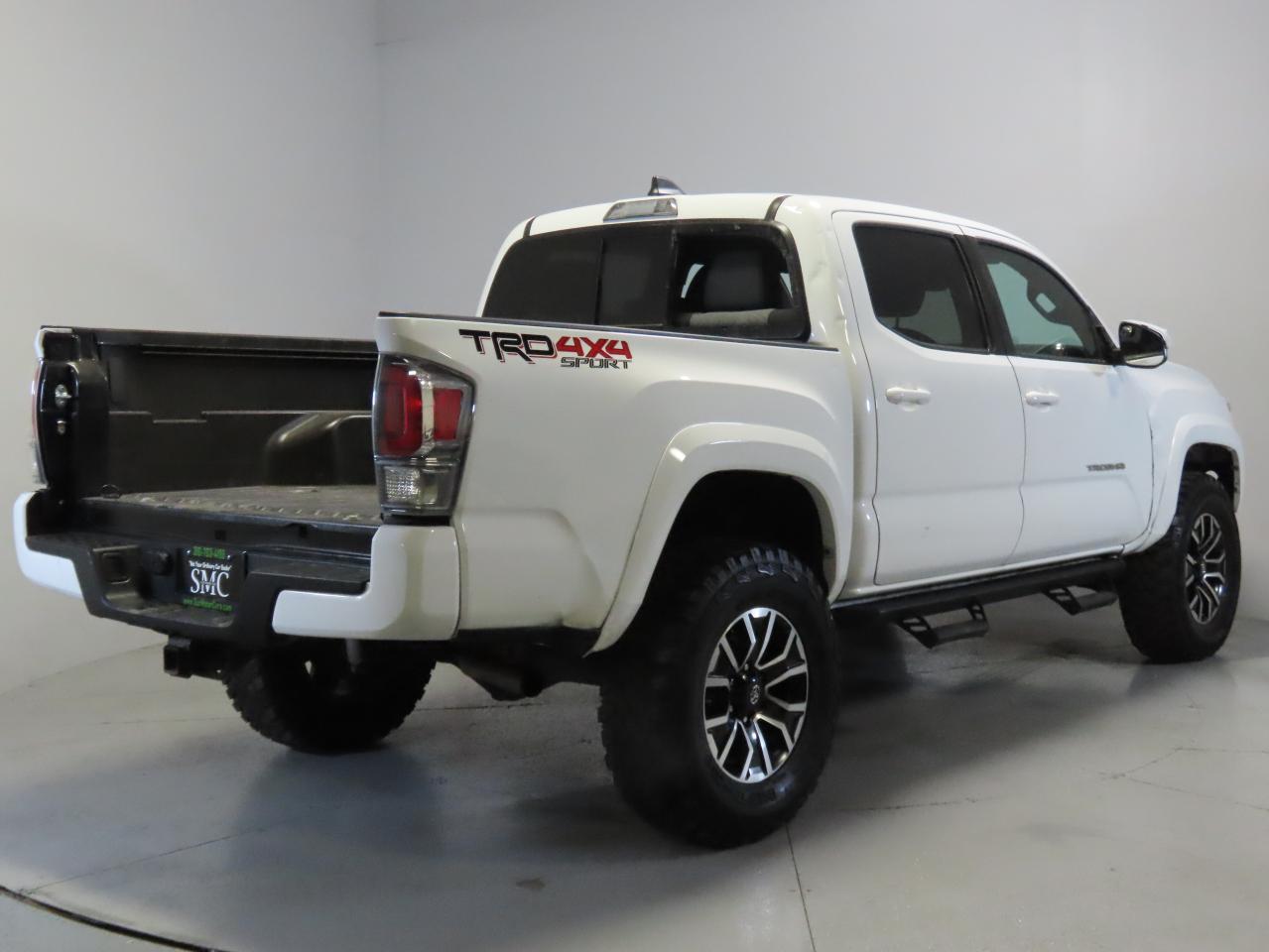 2023 TOYOTA TACOMA DOU - Фото 3