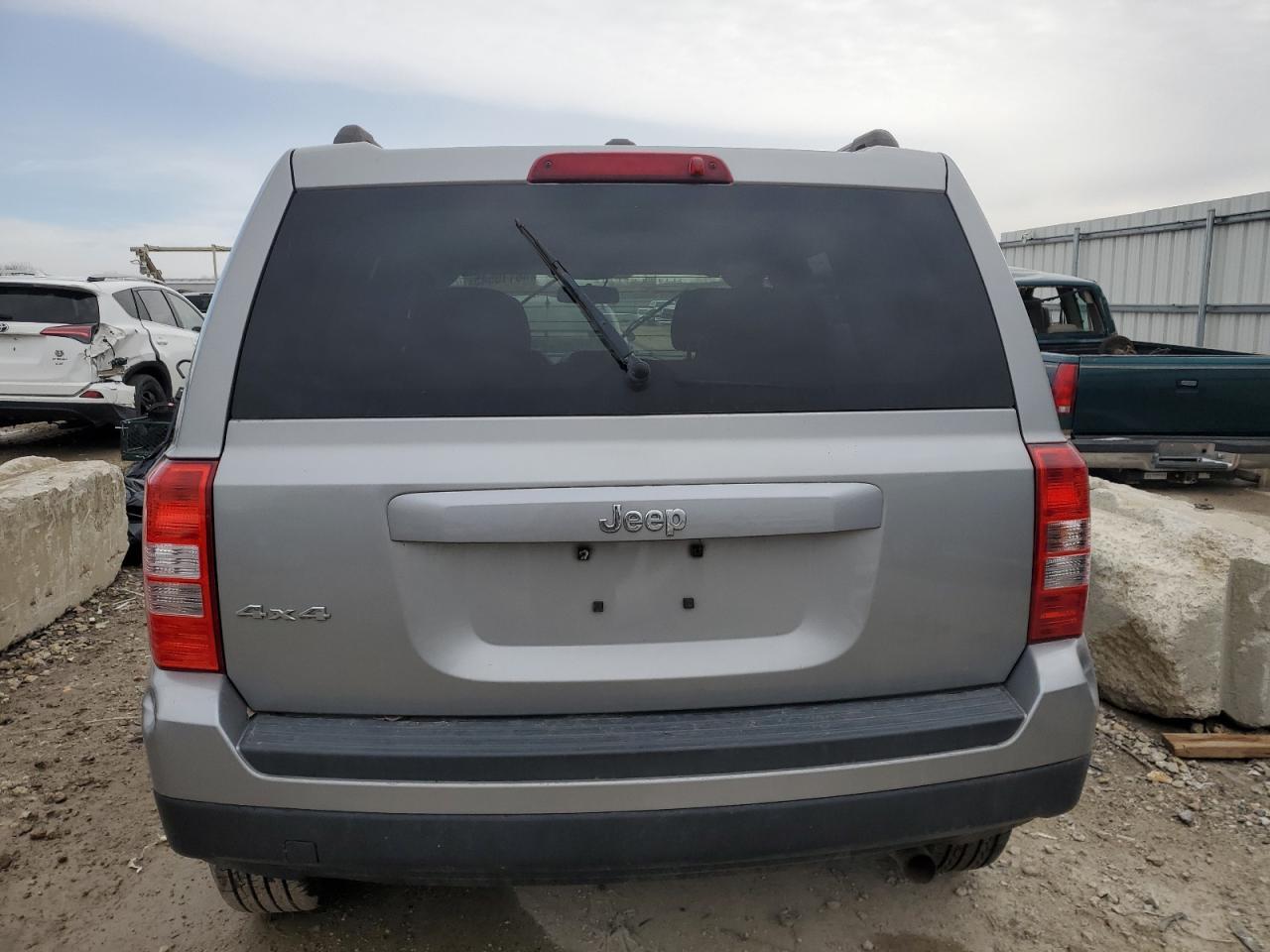 2016 JEEP PATRIOT SP - Image 6