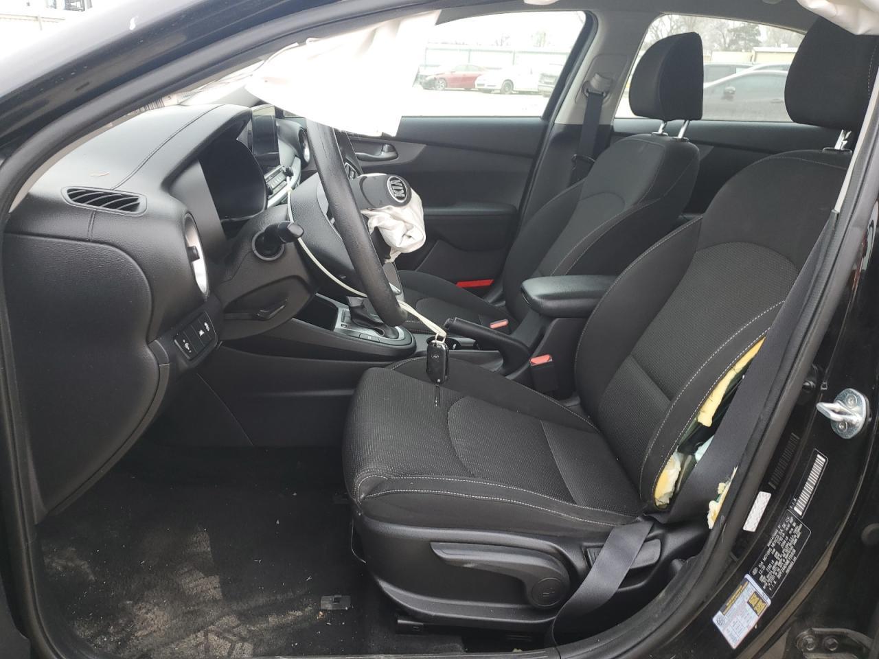 2021 KIA FORTE FE - Image 7