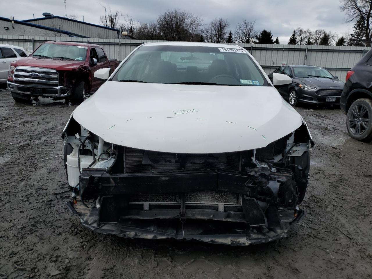 2017 TOYOTA CAMRY LE - Image 5