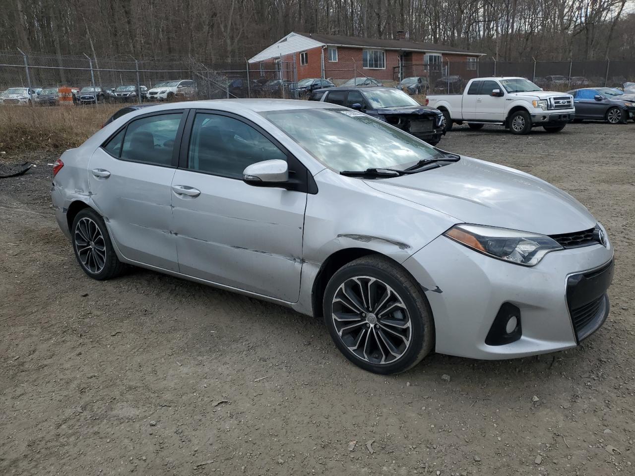 2016 TOYOTA COROLLA L - Image 4