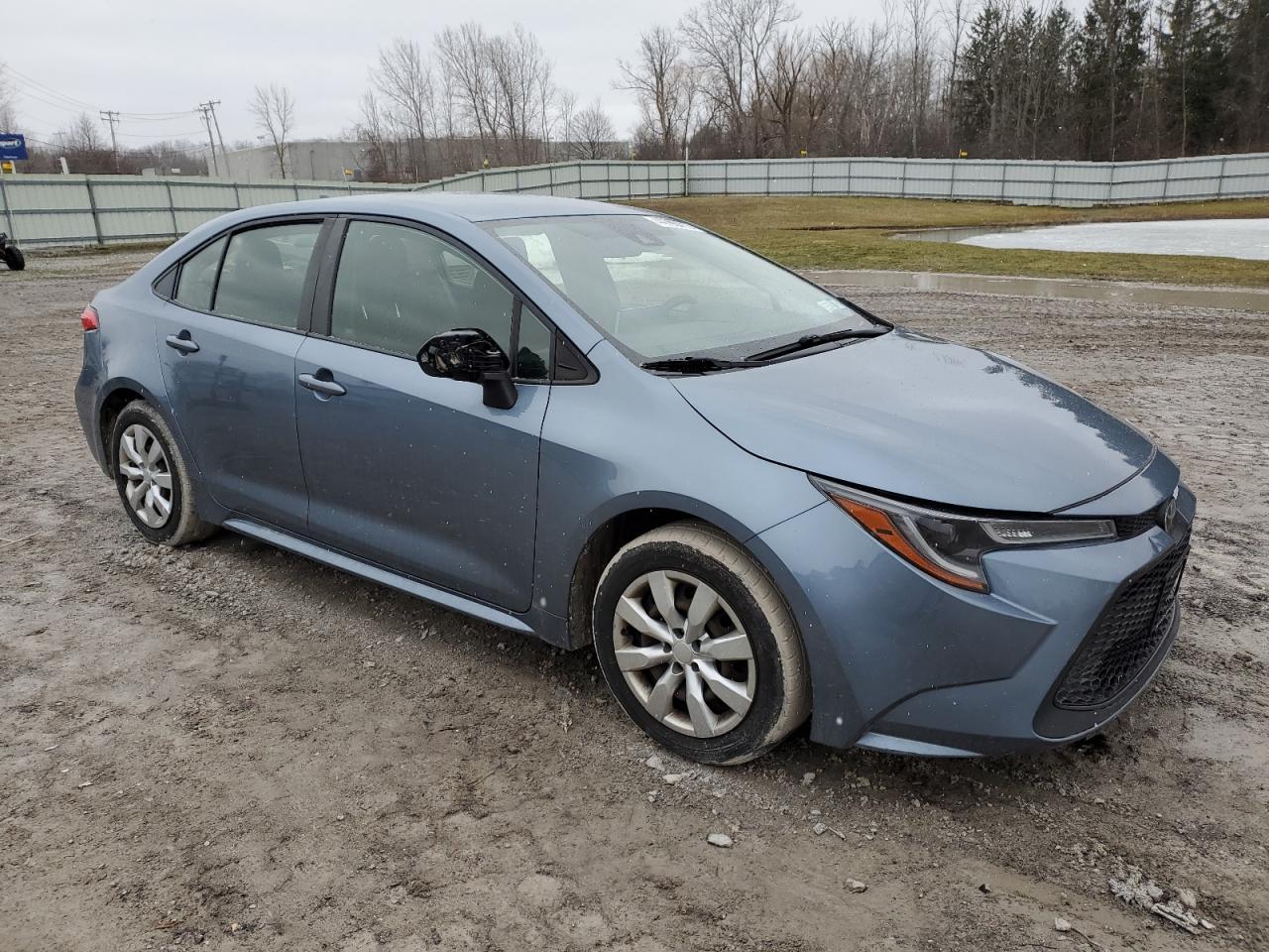 2020 TOYOTA COROLLA LE - Фото 4