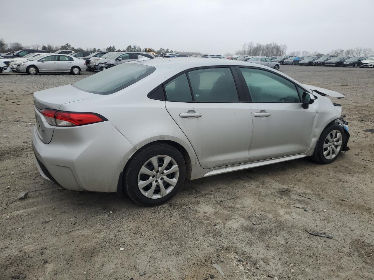 2022 TOYOTA COROLLA LE - Фото 3