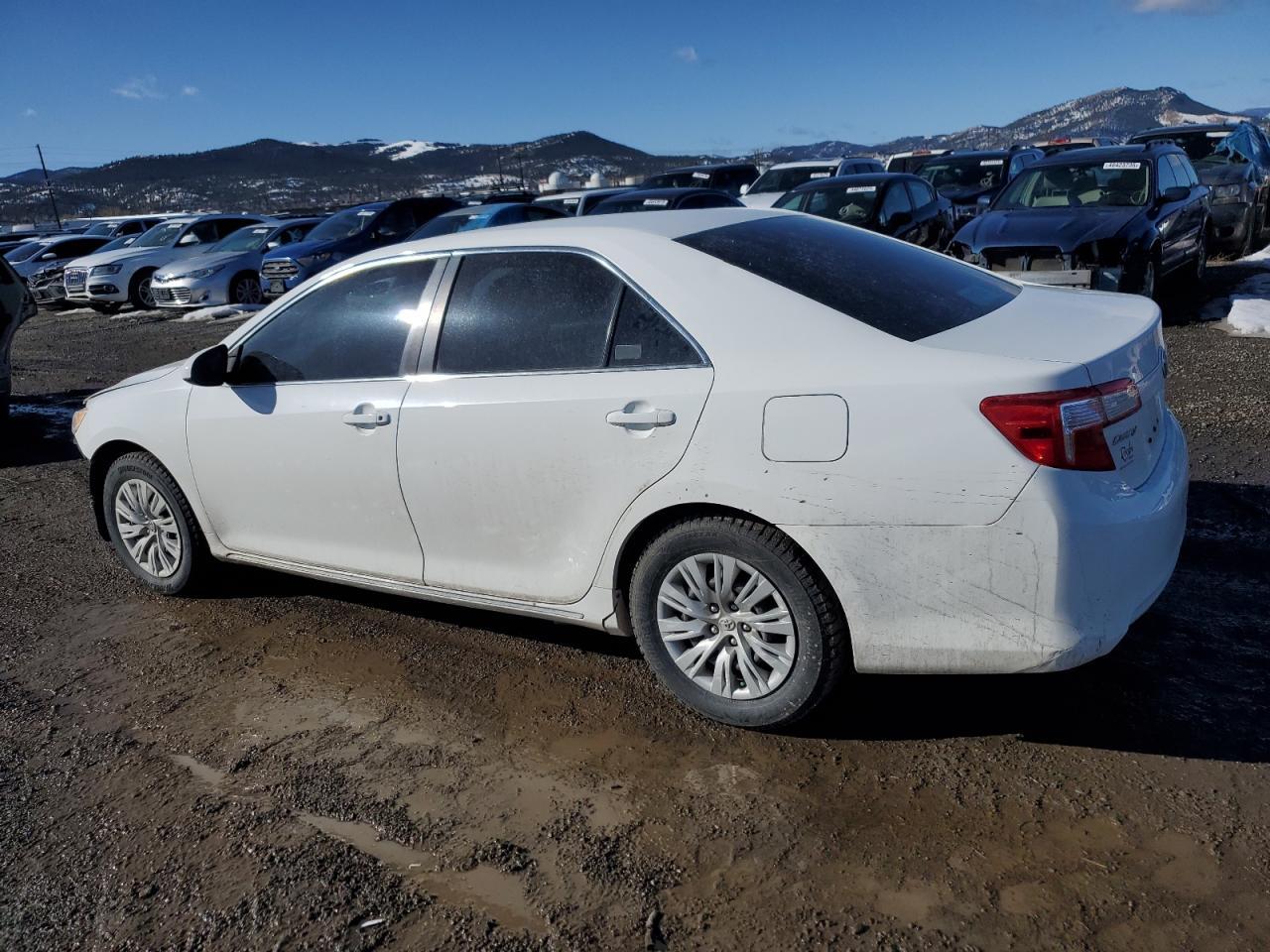 2012 TOYOTA CAMRY BASE - Фото 2