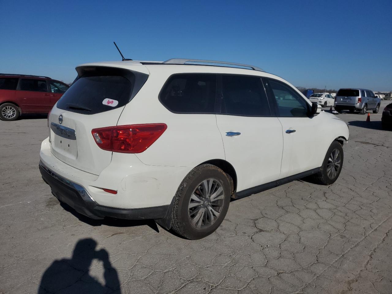 2017 NISSAN PATHFINDER - Image 3