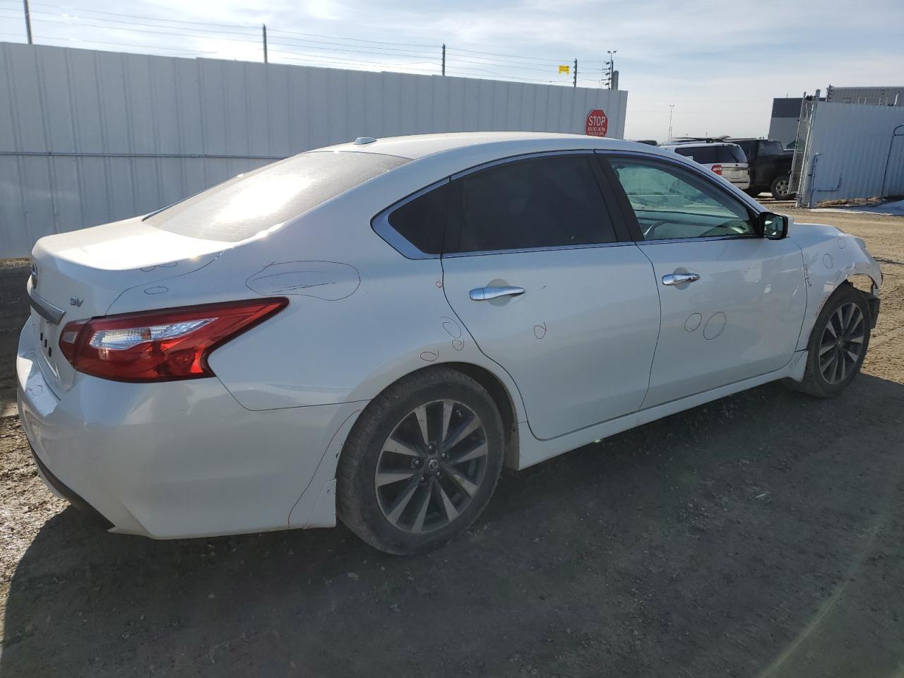 2017 NISSAN ALTIMA 2.5 - Image 3
