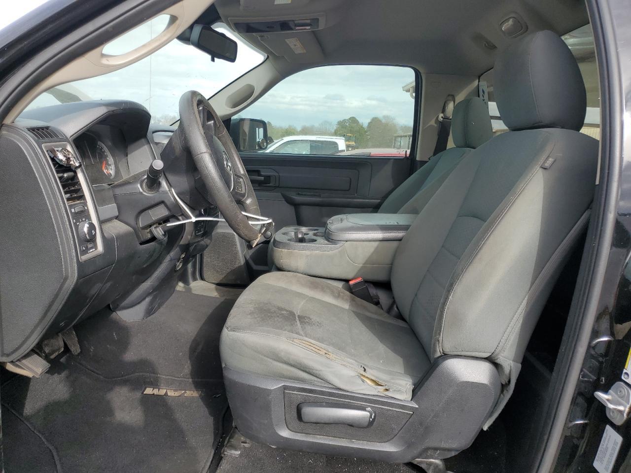 2015 RAM 1500 ST - Image 7