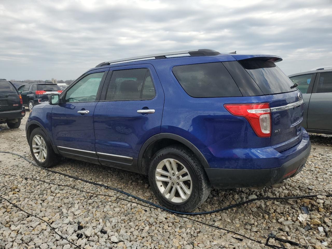 2013 FORD EXPLORER X - Image 2