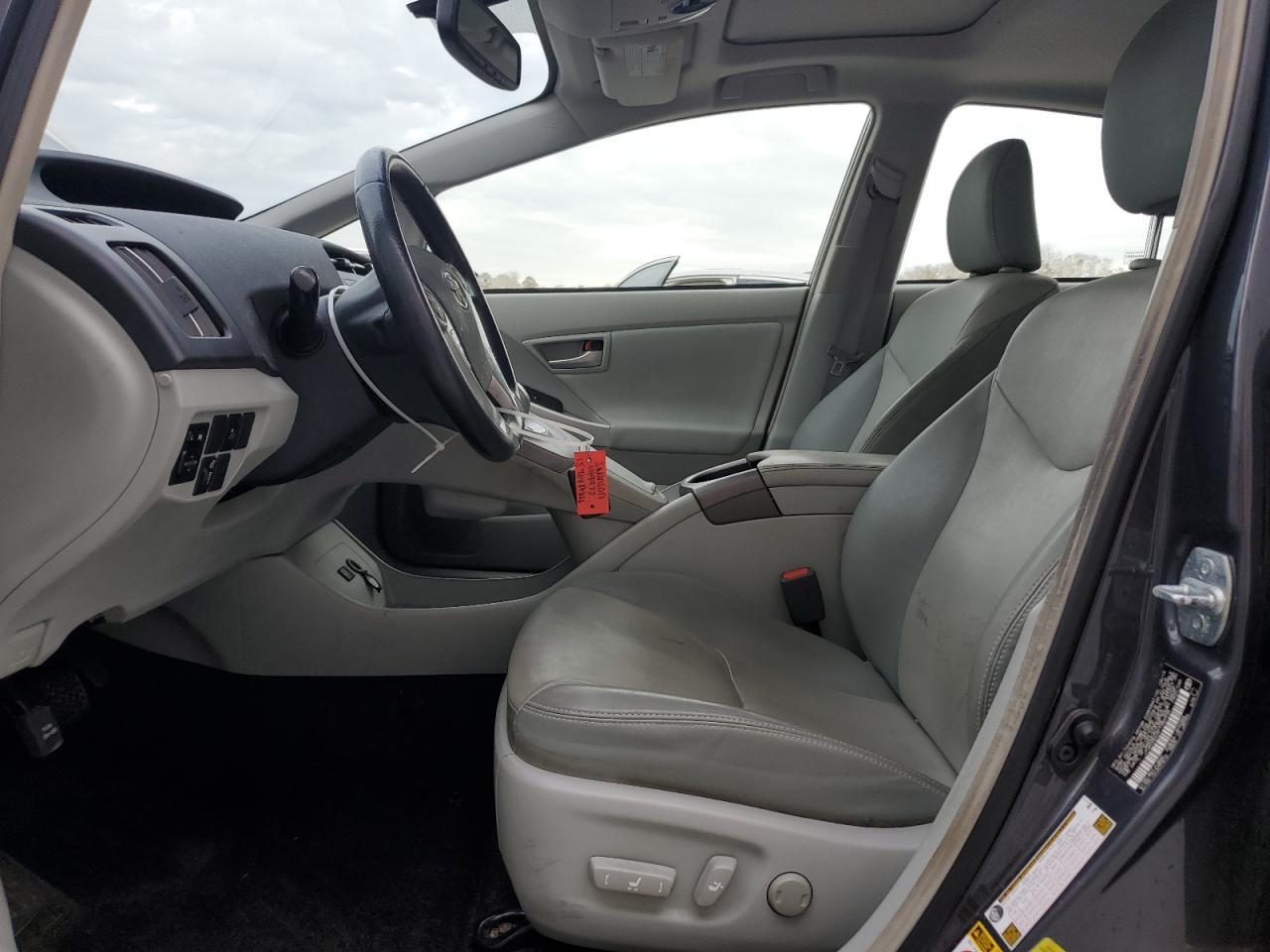 2015 TOYOTA PRIUS - Фото 7