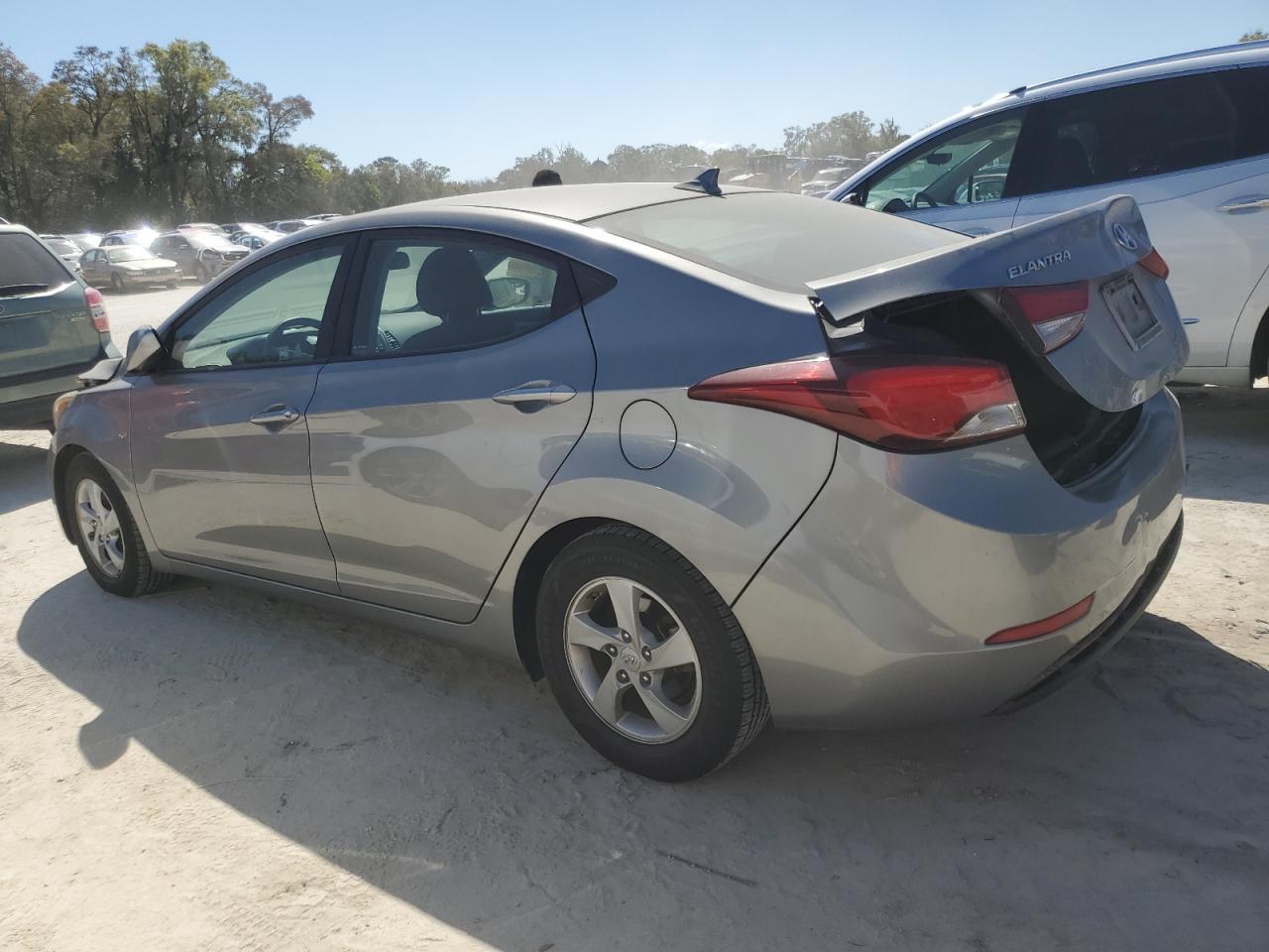 2014 HYUNDAI ELANTRA SE - Image 2