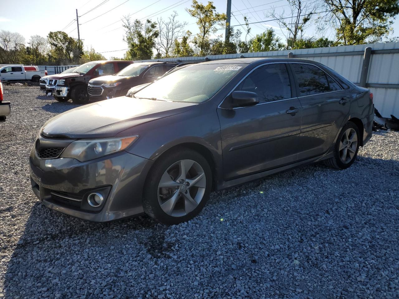 2014 TOYOTA CAMRY L