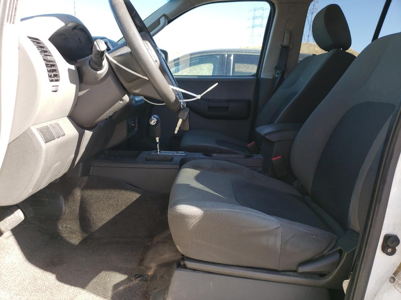 2014 NISSAN XTERRA X - Image 7