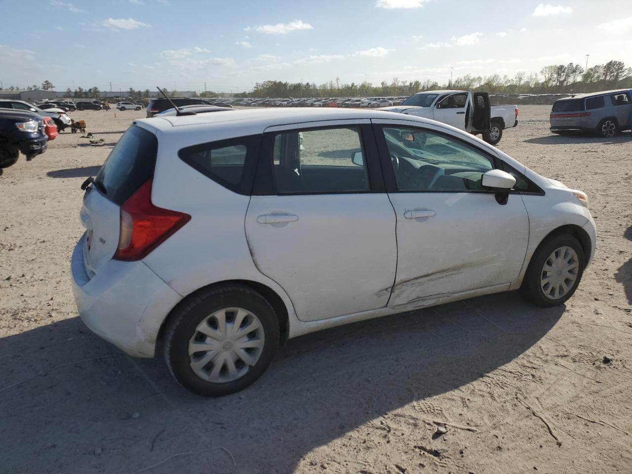 2016 NISSAN VERSA NOTE - Image 3