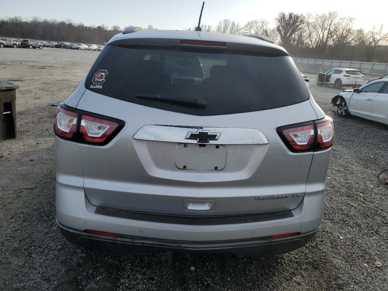 2015 CHEVROLET TRAVERSE L - Image 6