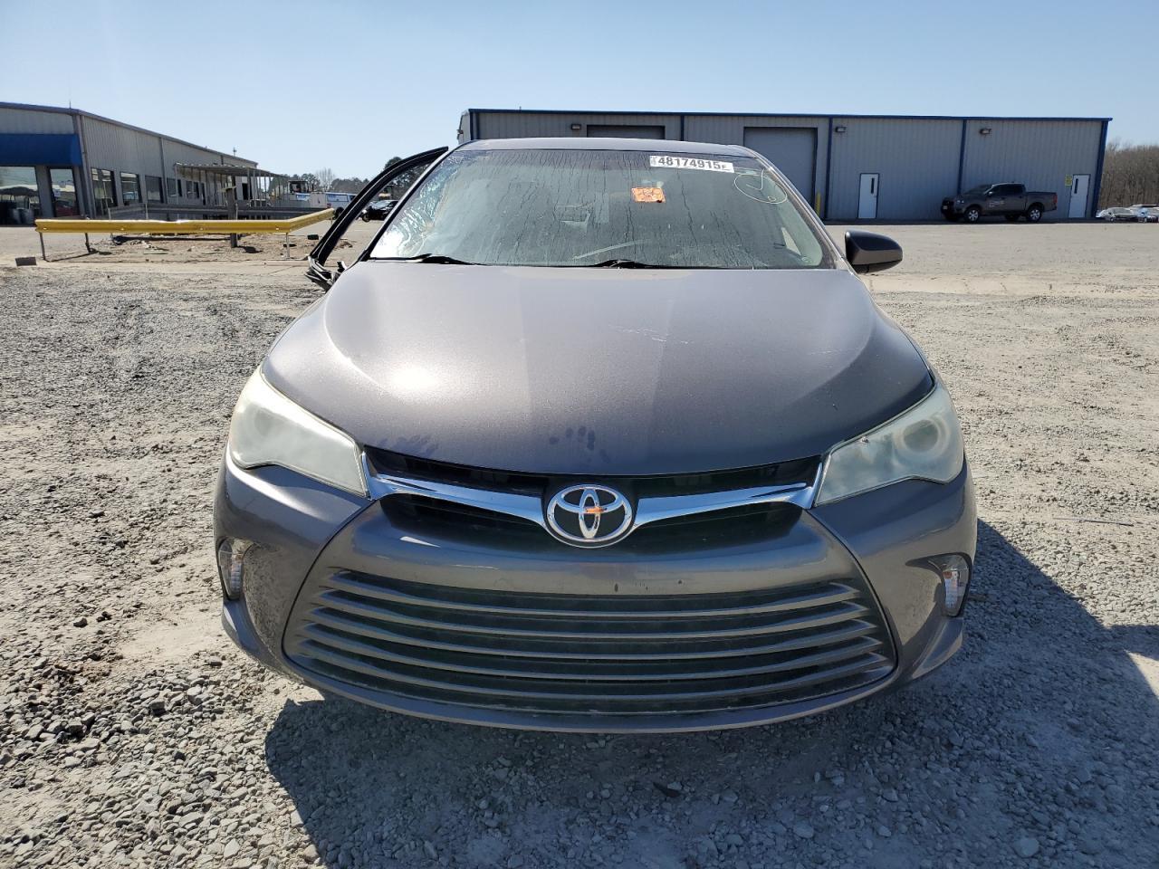 2015 TOYOTA CAMRY LE - Фото 5