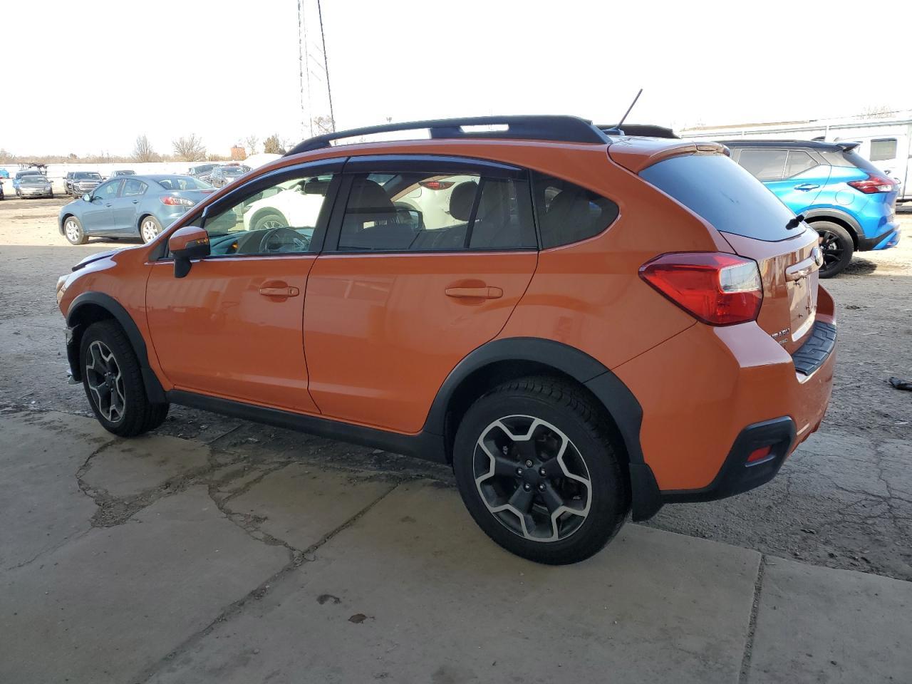 2015 SUBARU XV CROSSTR - Image 2