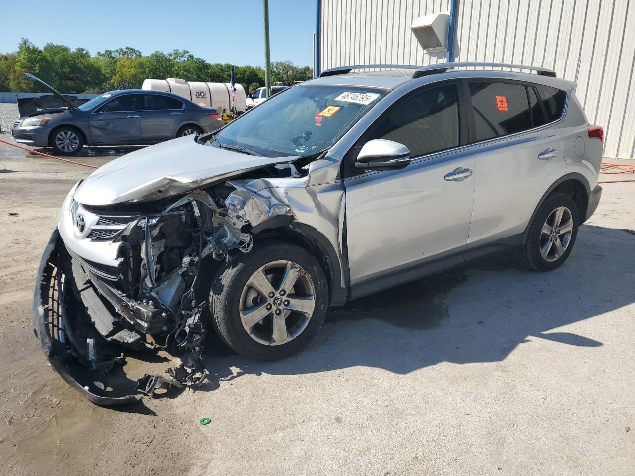 2015 TOYOTA RAV4 XLE