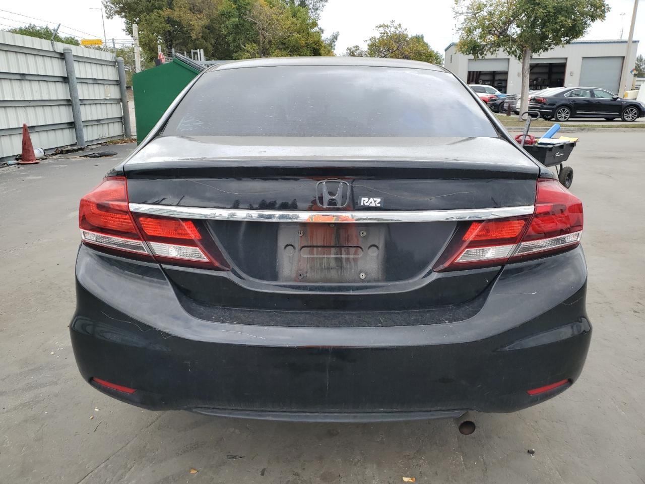 2015 HONDA CIVIC LX - Фото 6