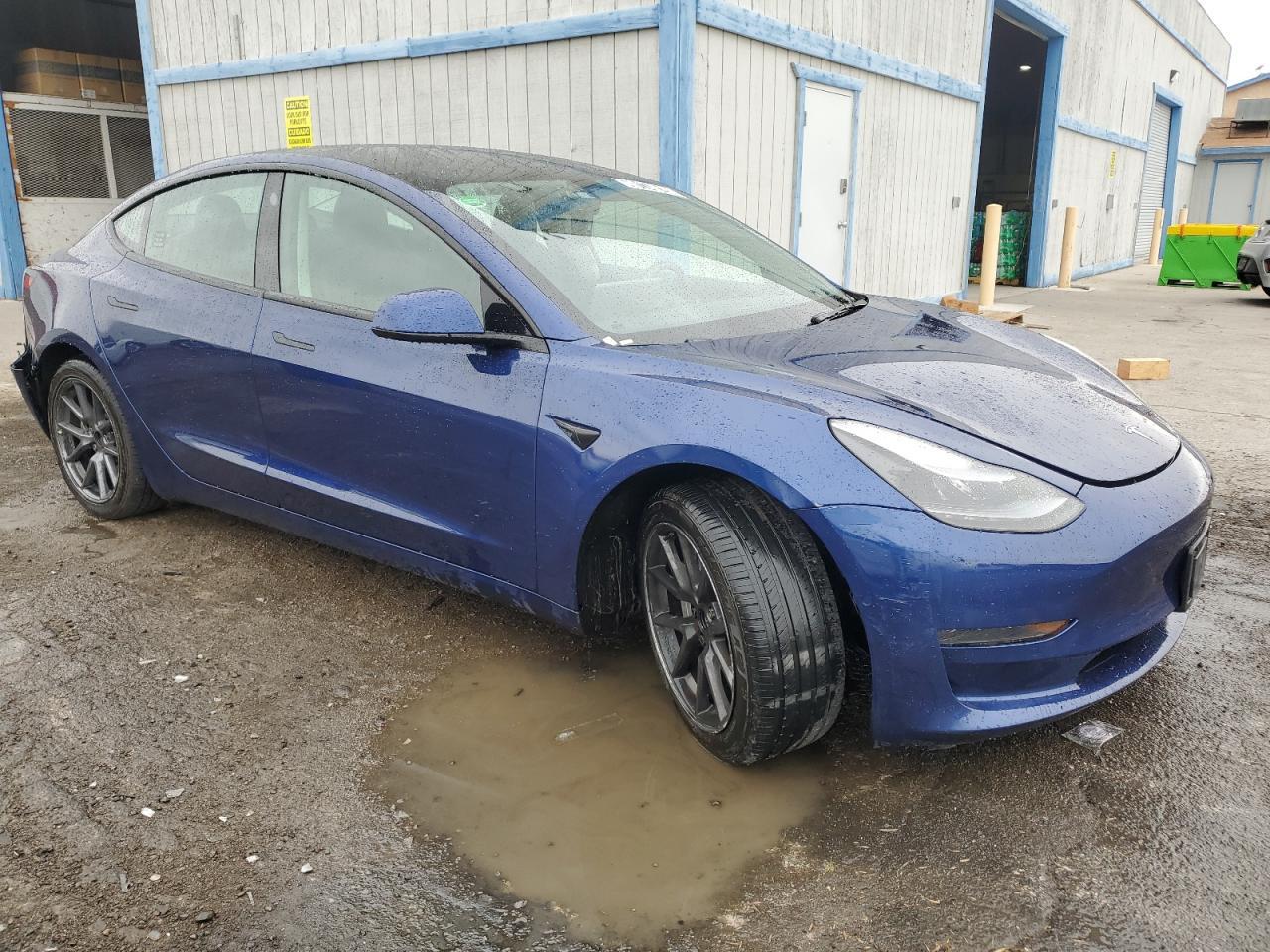 2022 TESLA MODEL 3 - Image 4