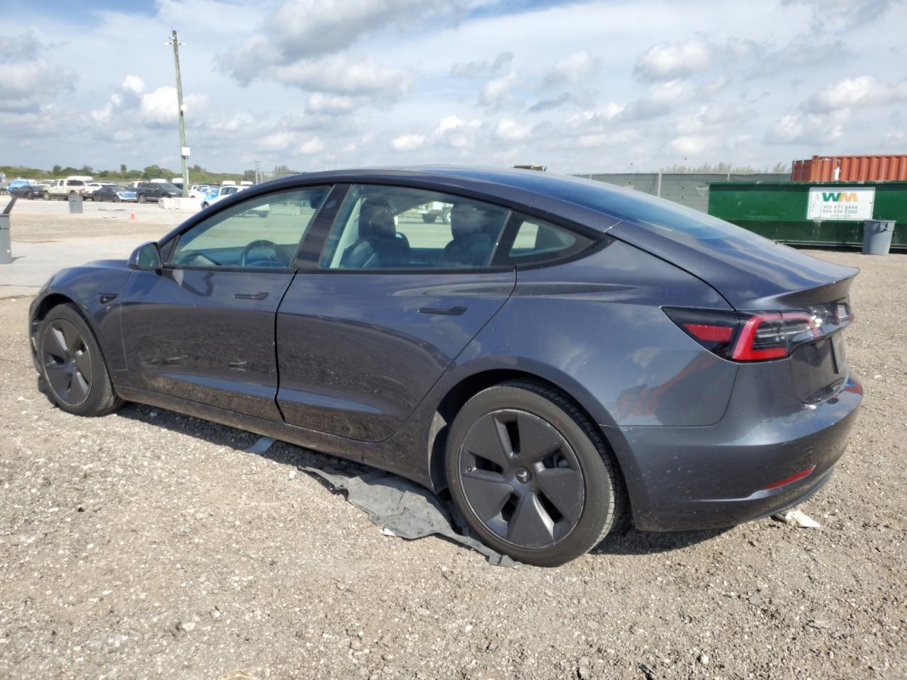 2023 TESLA MODEL 3 - Фото 2