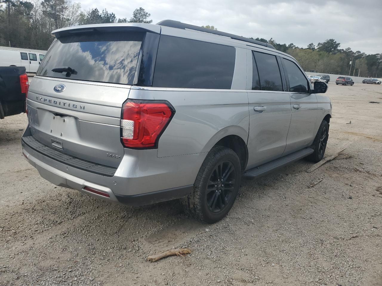 2024 FORD EXPEDITION - Фото 3