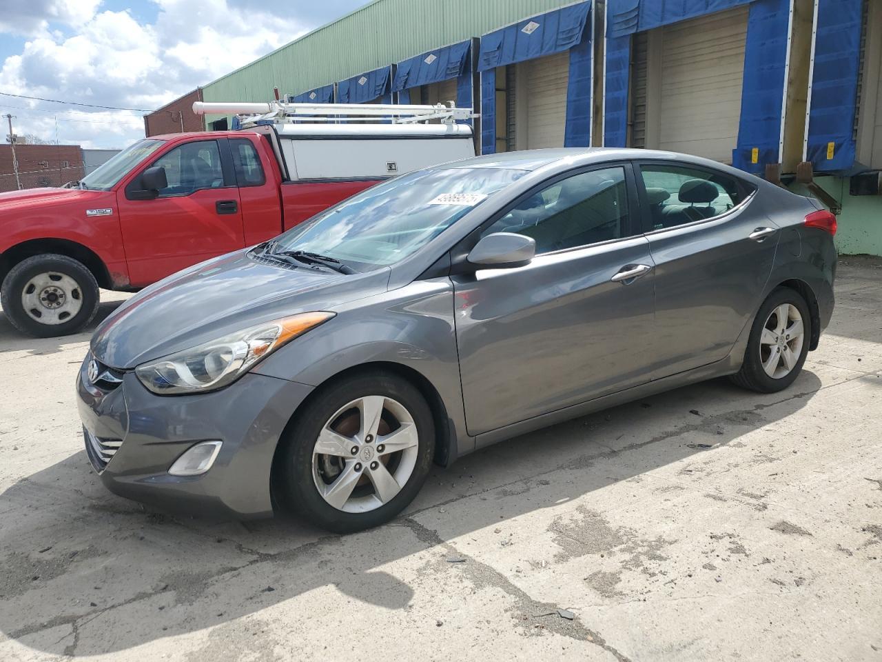 2013 HYUNDAI ELANTRA GL