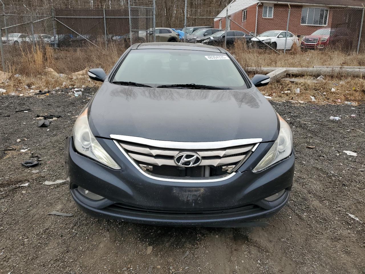 2013 HYUNDAI SONATA SE - Image 5
