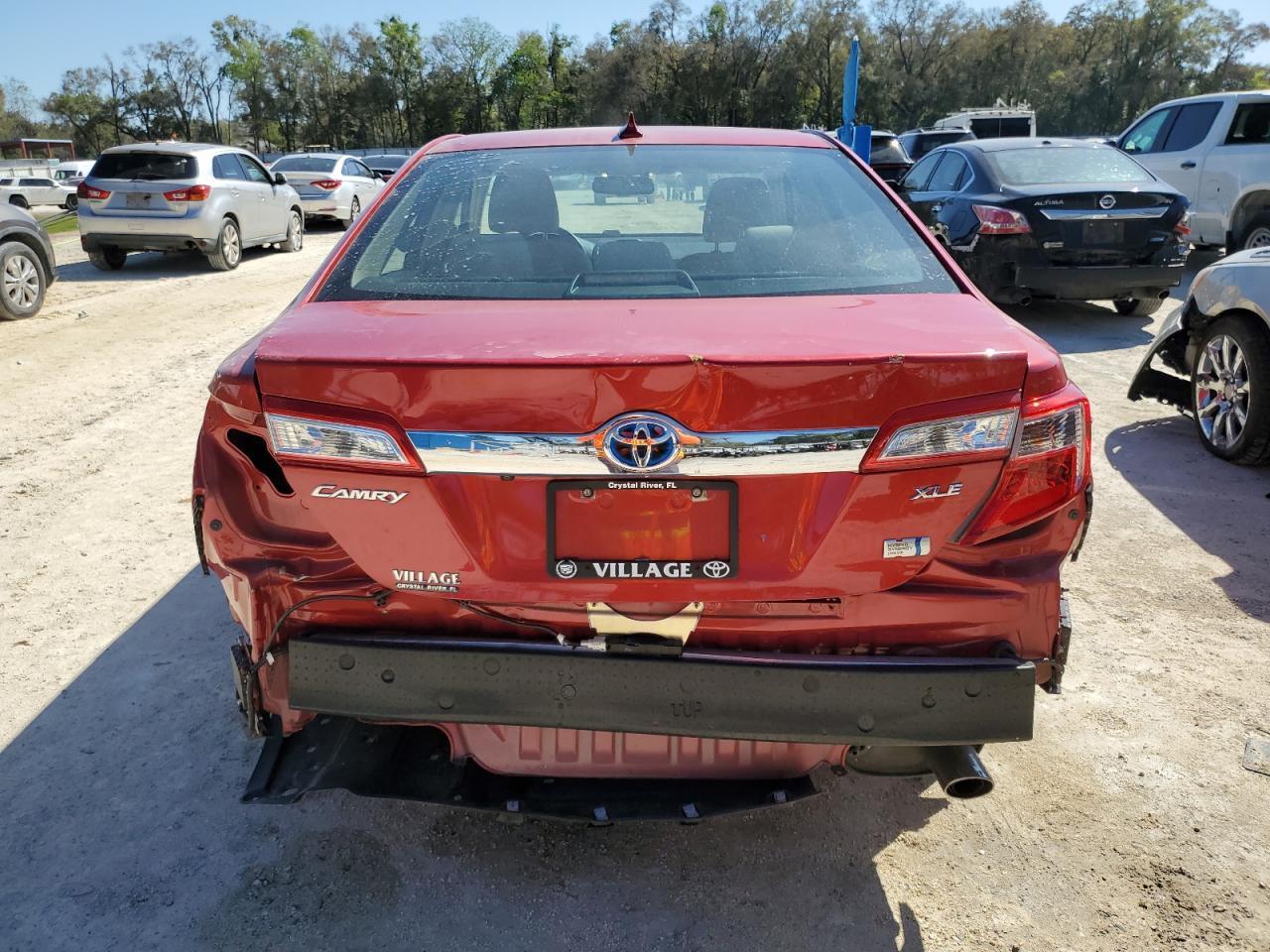 2012 TOYOTA CAMRY HYBR - Фото 6