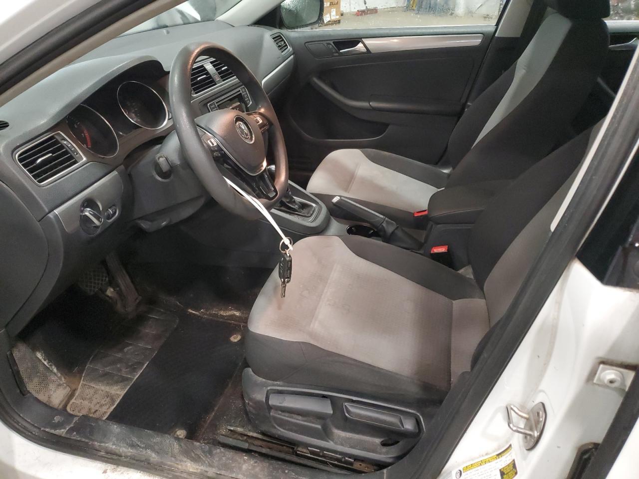 2017 VOLKSWAGEN JETTA S - Image 7