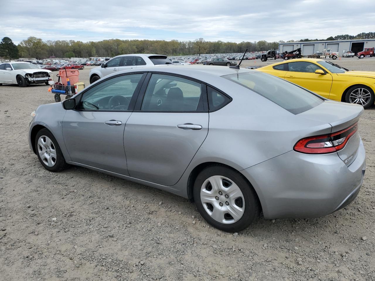 2015 DODGE DART SE - Фото 2