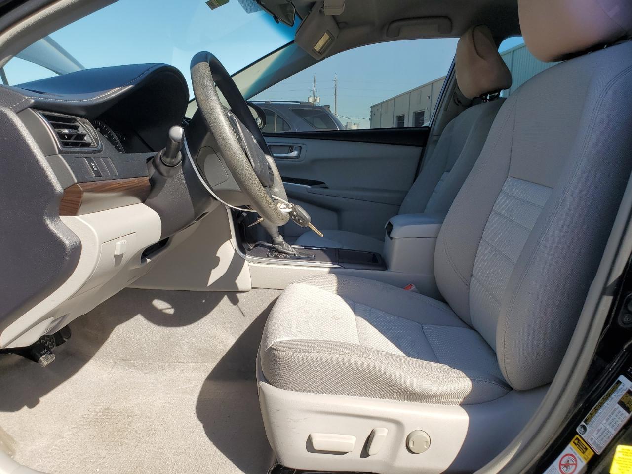 2015 TOYOTA CAMRY LE - Image 7