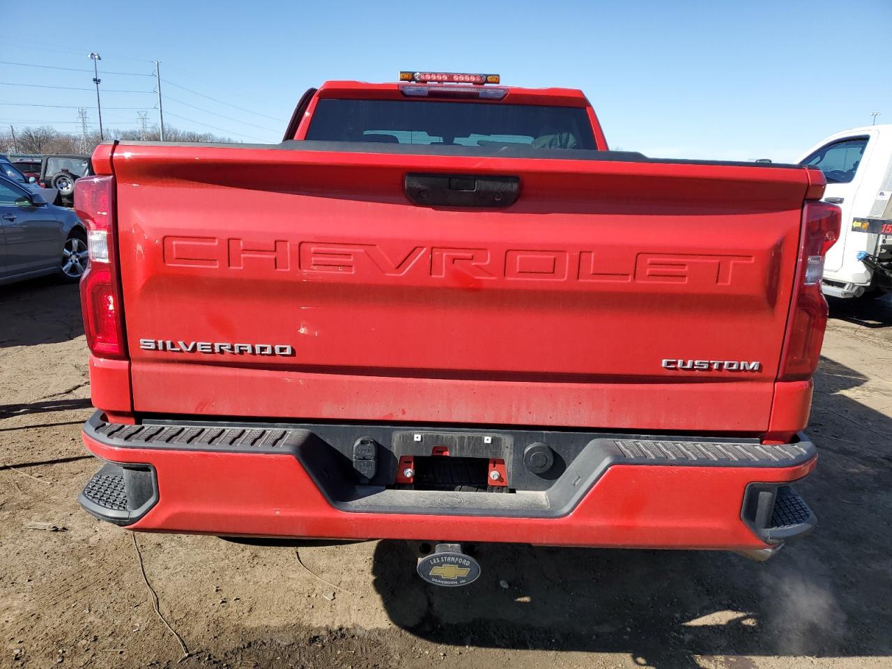 2019 CHEVROLET SILVERADO - Фото 6