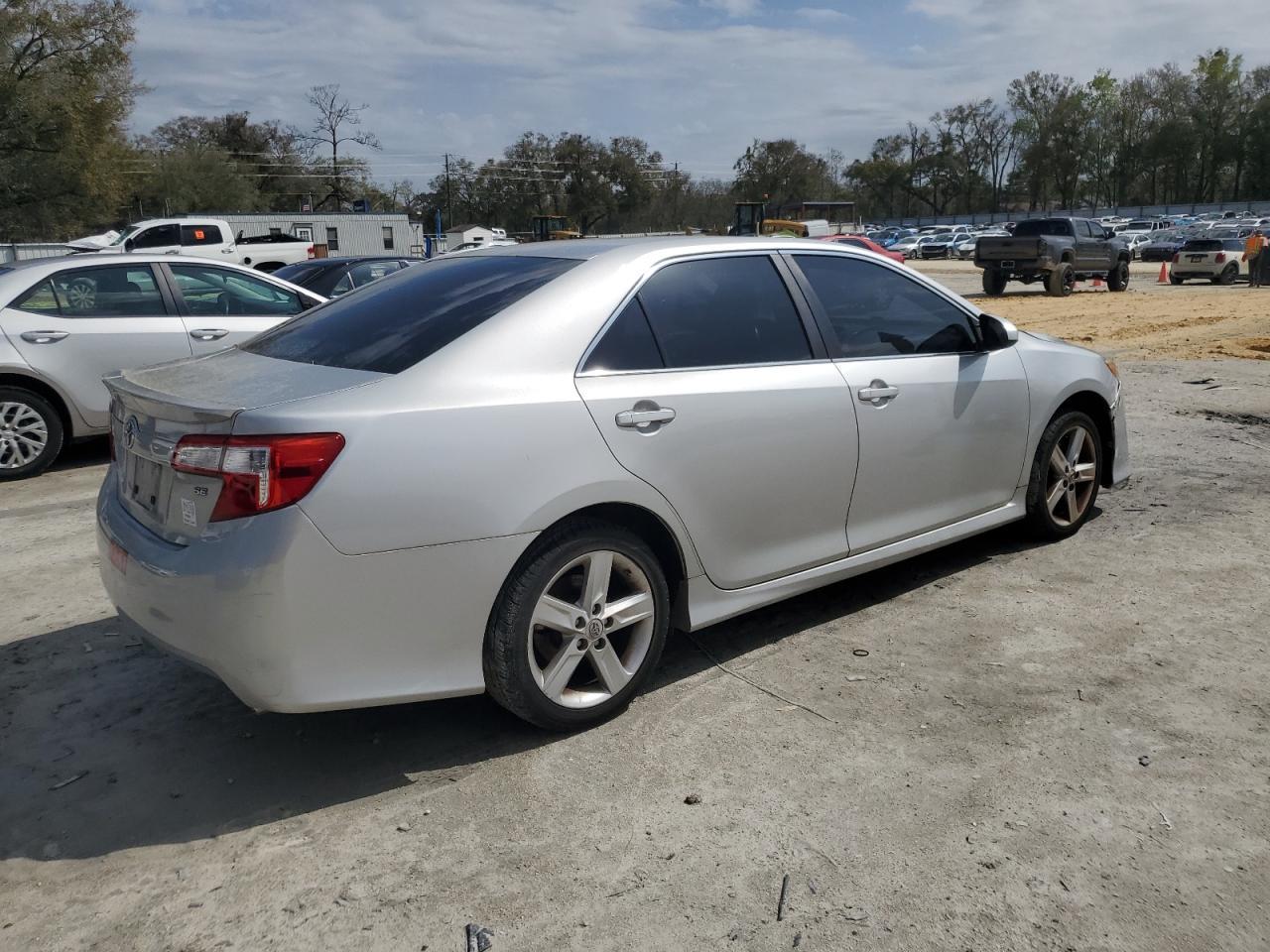 2012 TOYOTA CAMRY BASE - Image 3