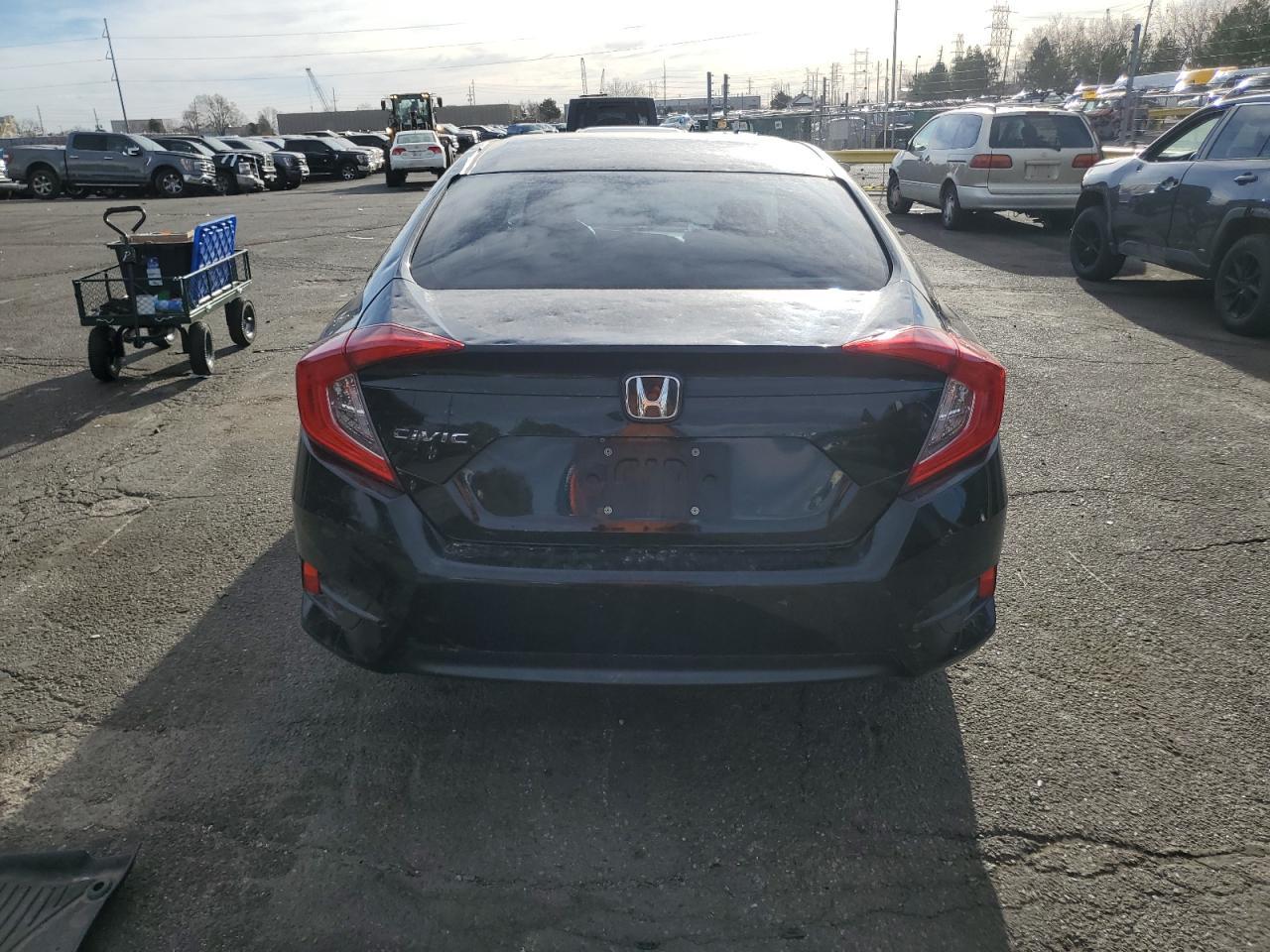 2017 HONDA CIVIC LX - Фото 6