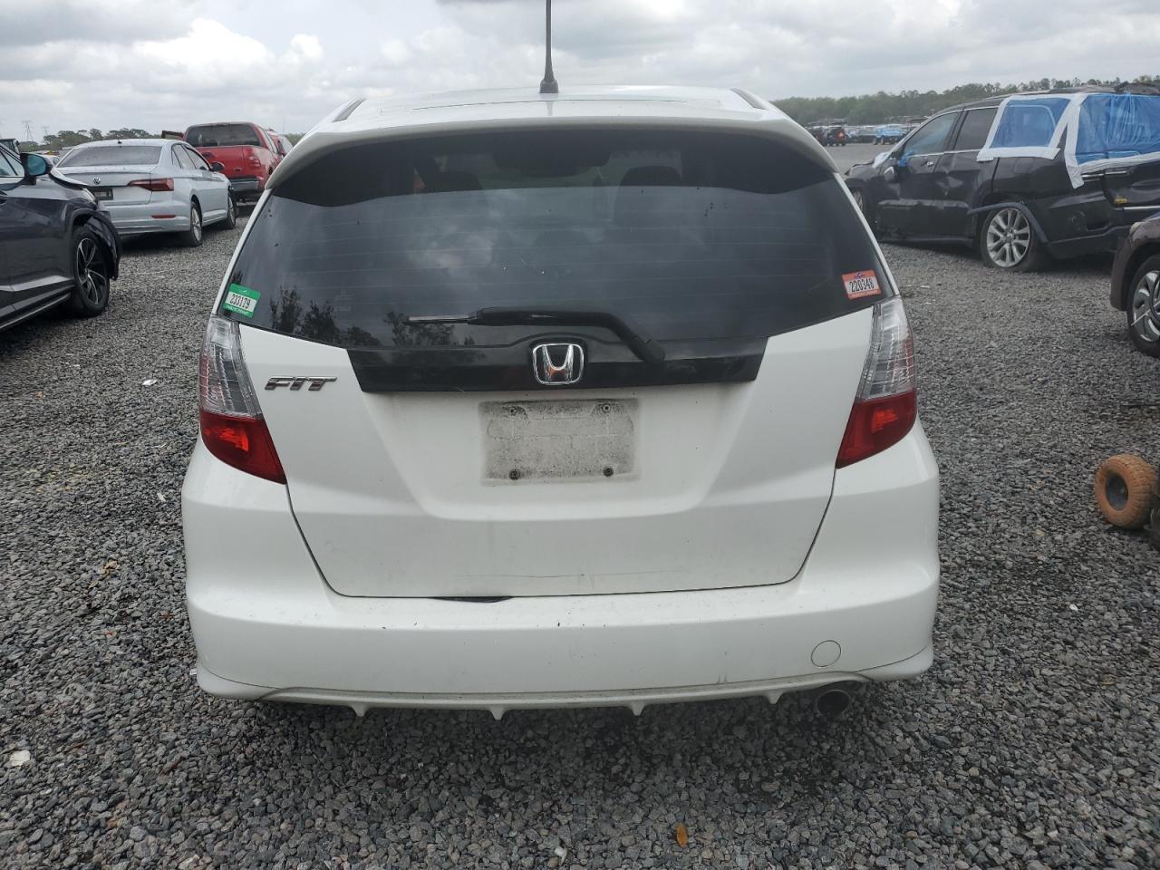 2013 HONDA FIT SPORT - Image 6