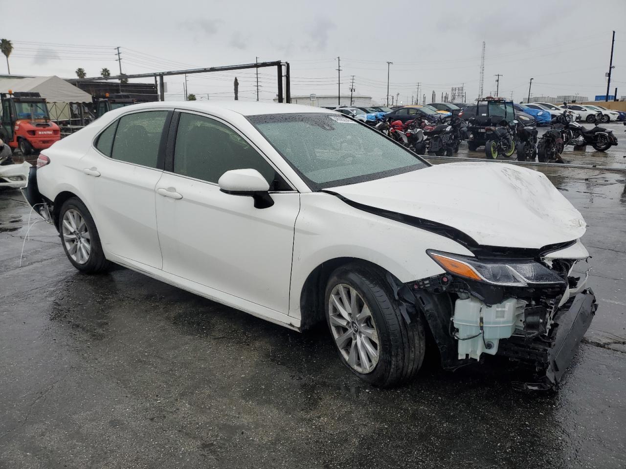 2018 TOYOTA CAMRY L - Image 4