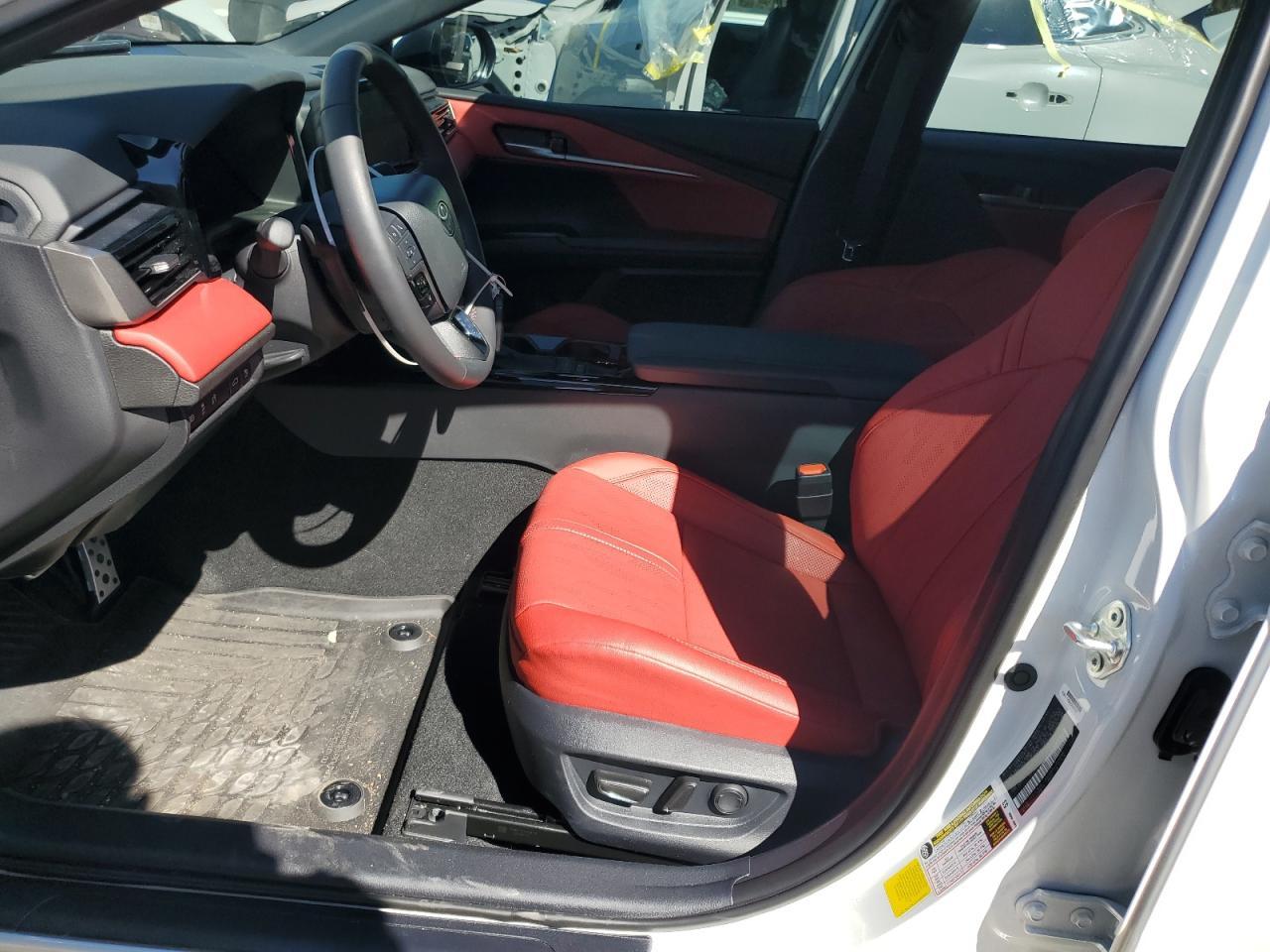 2025 TOYOTA CAMRY XSE - Фото 7